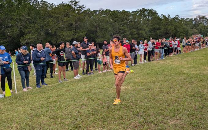Weekend Recap: Mantecon Runs 14:24 at New World, Belen Goes One-Two-Three, and Gaona-Zelaya Wins the Showdown