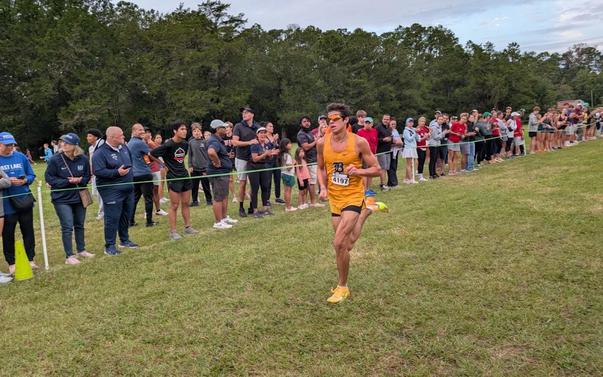 Weekend Recap: Mantecon Runs 14:24 at New World, Belen Goes One-Two-Three, and Gaona-Zelaya Wins the Showdown